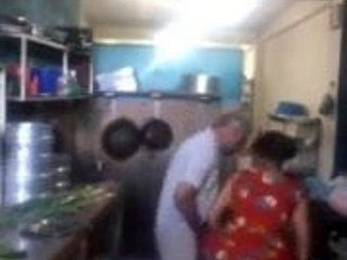 Sri Lanki właściciel Sell out pieprzyć swoją pokojówkę
