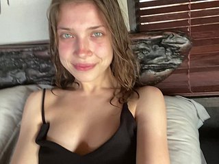 Sangat Risky Seks Dengan Teensy-weensy Cutie - 4K 60FPS Gadis Selfie