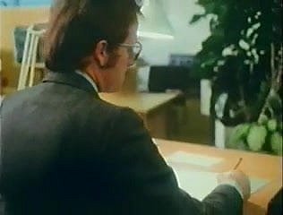 Breaking Sighting - pornograficzne Affair of the heart (1975)